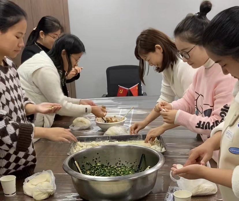 弘揚(yáng)傳統(tǒng) 暖情冬至